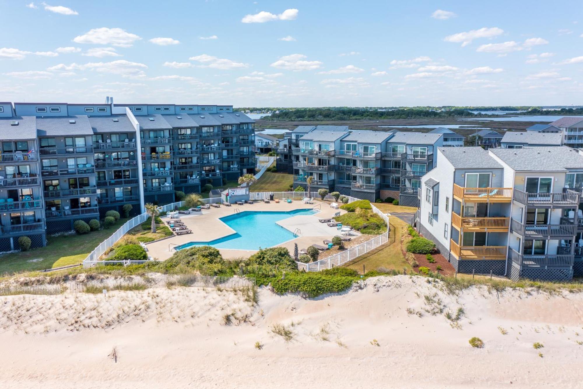 Shipwatch Villas North Topsail Beach Quarto foto